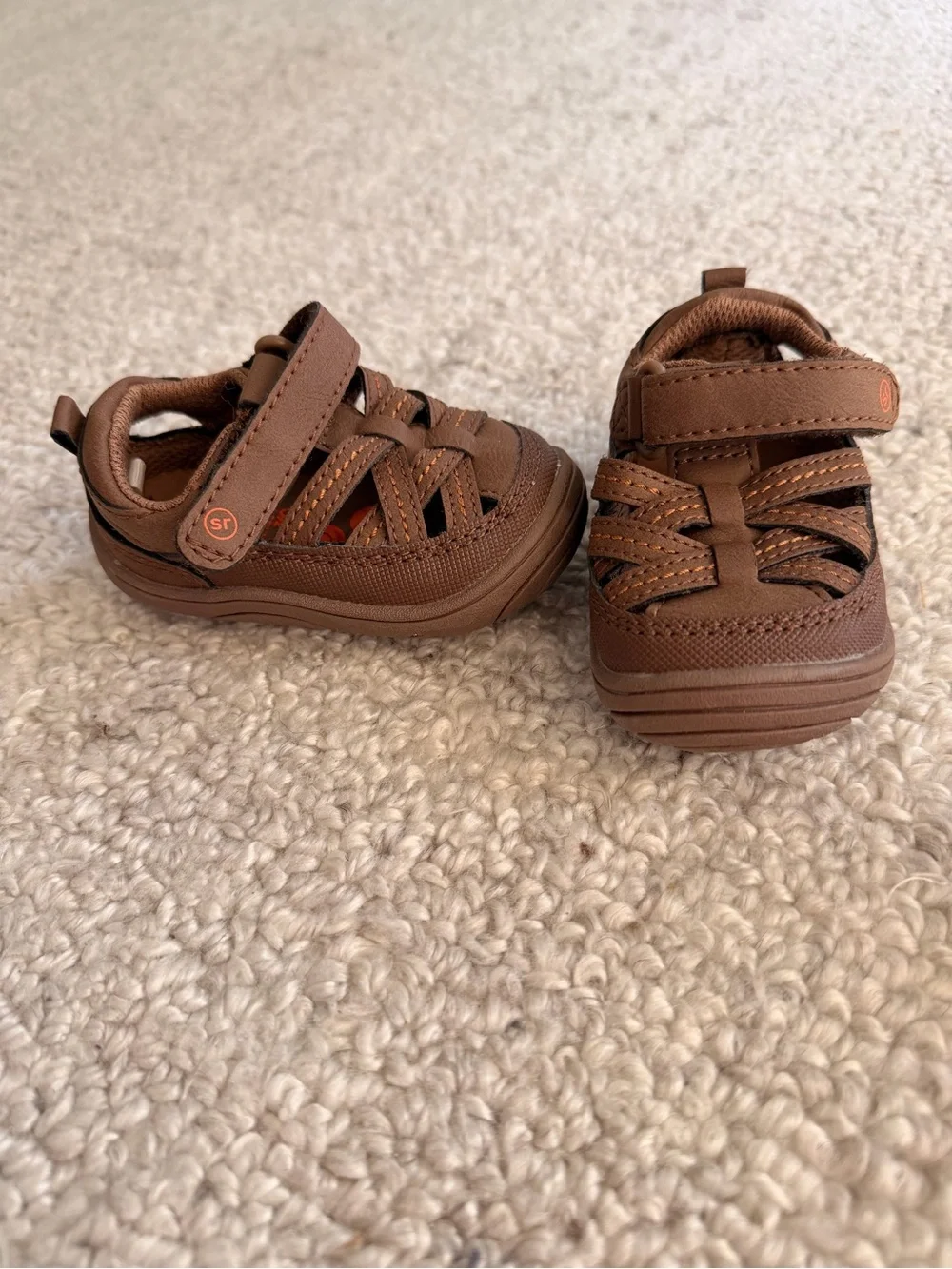 Stride Rite Toddler Kids Brown Sandal Sneakers with Hook-and-Loop Closure